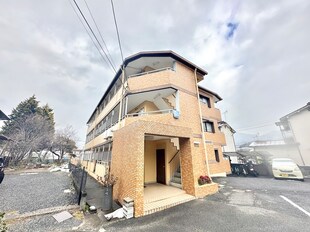 コーポ山崎の物件外観写真